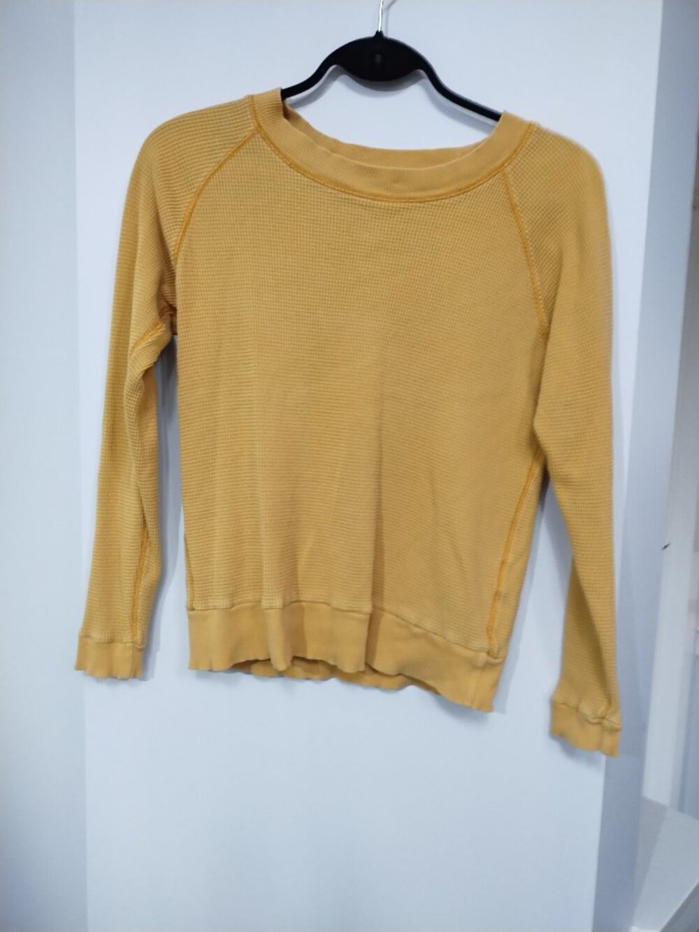 Mustard yellow, waffle TNA long sleeve top